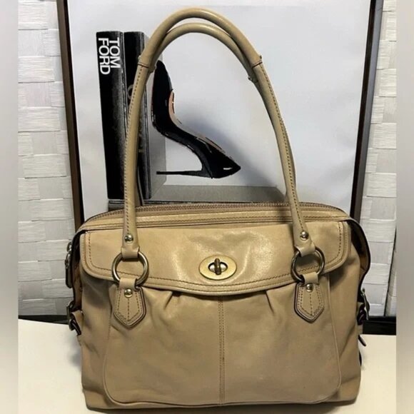 COACH Addison Spectator Leather Satchel Tote shoulder bag - Picture 1 of 10